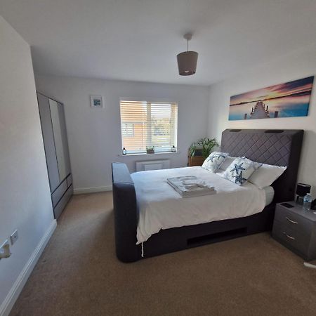 Modern Double Room With En-Suite, Parking & Fast Wifi - Close To Beach 샌드게이트 외부 사진